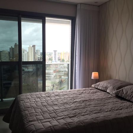Estudio Moderno Com Linda Vista Para A Serra Куритиба Экстерьер фото